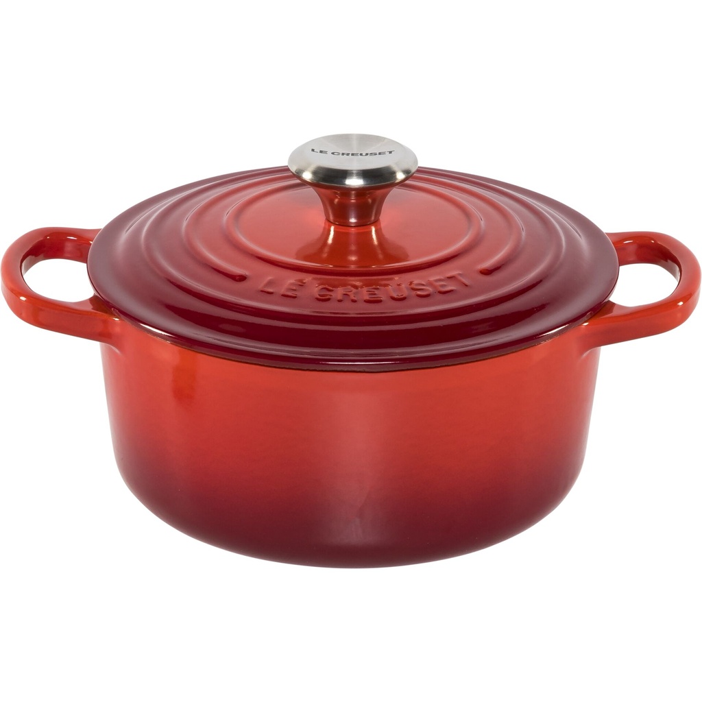 Le Creuset Signature Cast Iron Round Casserole 18 cm red