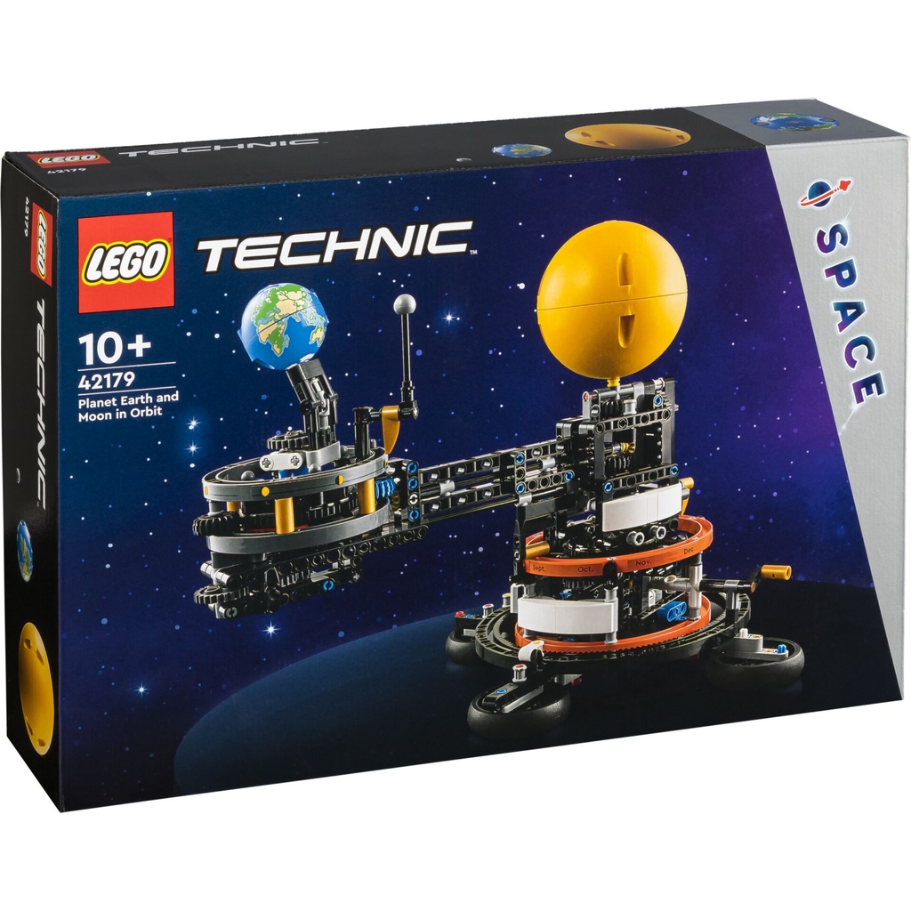 LEGO Technic 42179 Planet Earth and Moon in Orbit