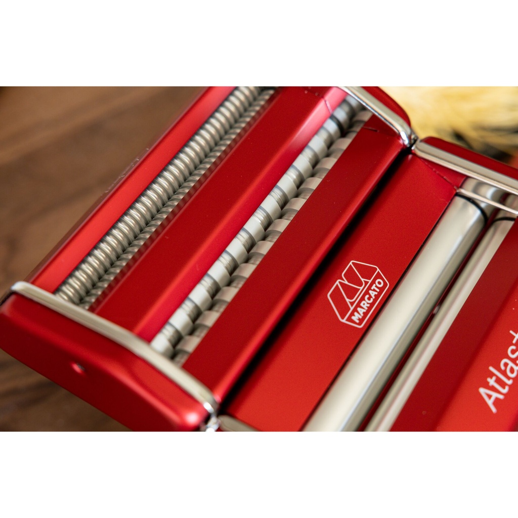 Marcato Atlas+ pasta machine red