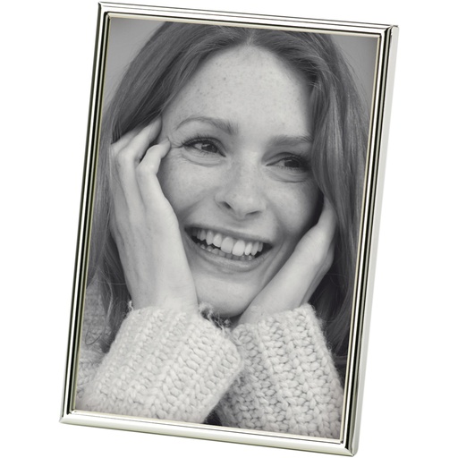 [681282] Walther Chloe silver       13x18 Portrait Frame  WD318S